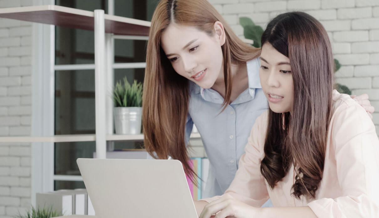 Közösségi Reklámozás – Webfejlesztés, Marketing & Design
Webfejlesztés & Webshopok
WordPress oldalak készítése és optimalizálása
UNAS webshop fejlesztés
Reszponzív, mobilbarát webdesign
Egyedi weboldalak programozása
SEO Keresőoptimalizálás
Google keresési rangsorolás javítása
Technikai SEO elemzés és hibajavítás
Kulcsszókutatás és tartalomoptimalizálás
Marketing & Online Reklámok
Social media kezelés Facebook, Instagram, TikTok, LinkedIn stb
TikTok, Facebook és Instagram hirdetések
Google Ads kampányok profi kezelése
Influencer marketing és együttműködések
Grafikai tervezés & Arculatépítés
Logótervezés
Online és offline reklámanyagok készítése
Tartalomkészítés & Videómarketing
Bannerek, posztok és hirdetések készítése
Promóciós videók és reklámanyagok gyártása
Linképítés
Várhegyi Gergő
PPC
Social Media
TikTok
instagram
facebook
Marketing
Hatékony SEO kivitelezés
Közösségi Média Marketing
Közösségi Marketing
Social Media Reklám
Facebook hirdetéskezelés
instagram hirdetéskezelés
youtube hirdetéskezelés
tiktok hirdetéskezelés
hirdetéskezelés
Hirdetések létrehozása
honlapkészítés
Weboldal készítés
Webshop készítés
korrekt
egyszerű
Hozd létre saját weboldaladat
ingyenes