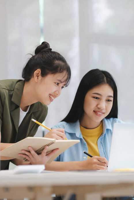 Közösségi Reklámozás – Webfejlesztés, Marketing & Design
Webfejlesztés & Webshopok
WordPress oldalak készítése és optimalizálása
UNAS webshop fejlesztés
Reszponzív, mobilbarát webdesign
Egyedi weboldalak programozása
SEO Keresőoptimalizálás
Google keresési rangsorolás javítása
Technikai SEO elemzés és hibajavítás
Kulcsszókutatás és tartalomoptimalizálás
Marketing & Online Reklámok
Social media kezelés Facebook, Instagram, TikTok, LinkedIn stb
TikTok, Facebook és Instagram hirdetések
Google Ads kampányok profi kezelése
Influencer marketing és együttműködések
Grafikai tervezés & Arculatépítés
Logótervezés
Online és offline reklámanyagok készítése
Tartalomkészítés & Videómarketing
Bannerek, posztok és hirdetések készítése
Promóciós videók és reklámanyagok gyártása
Linképítés
Várhegyi Gergő
PPC
Social Media
TikTok
instagram
facebook
Marketing
Hatékony SEO kivitelezés
Közösségi Média Marketing
Közösségi Marketing
Social Media Reklám
Facebook hirdetéskezelés
instagram hirdetéskezelés
youtube hirdetéskezelés
tiktok hirdetéskezelés
hirdetéskezelés
Hirdetések létrehozása
honlapkészítés
Weboldal készítés
Webshop készítés
korrekt
egyszerű
Hozd létre saját weboldaladat
ingyenes